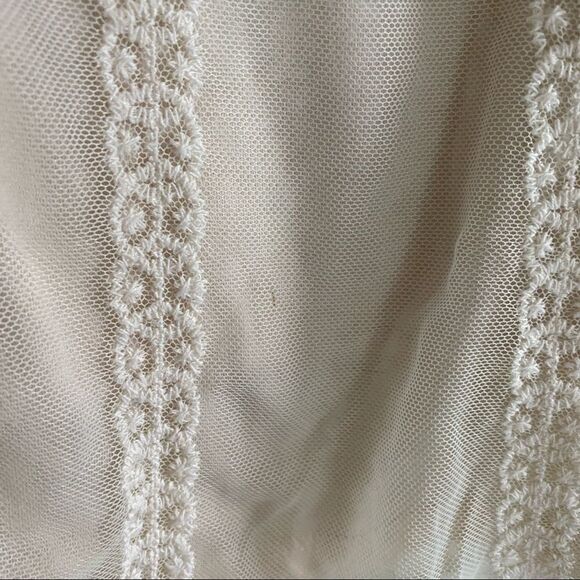 Zara Sheer Witchy White Blouse - Picture 6 of 8